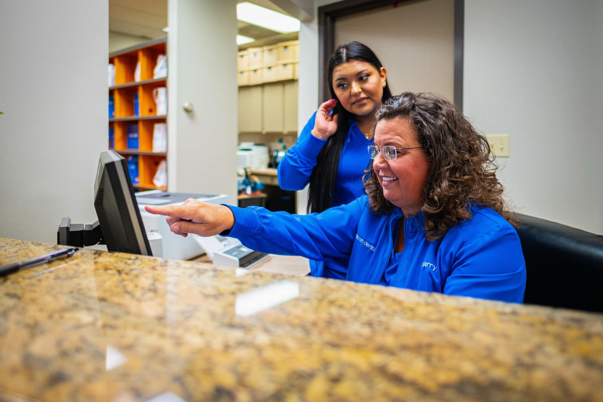 Staff-Candids-Endicott-Dental-Broken-Arrow-OK-Dentist-2021-15