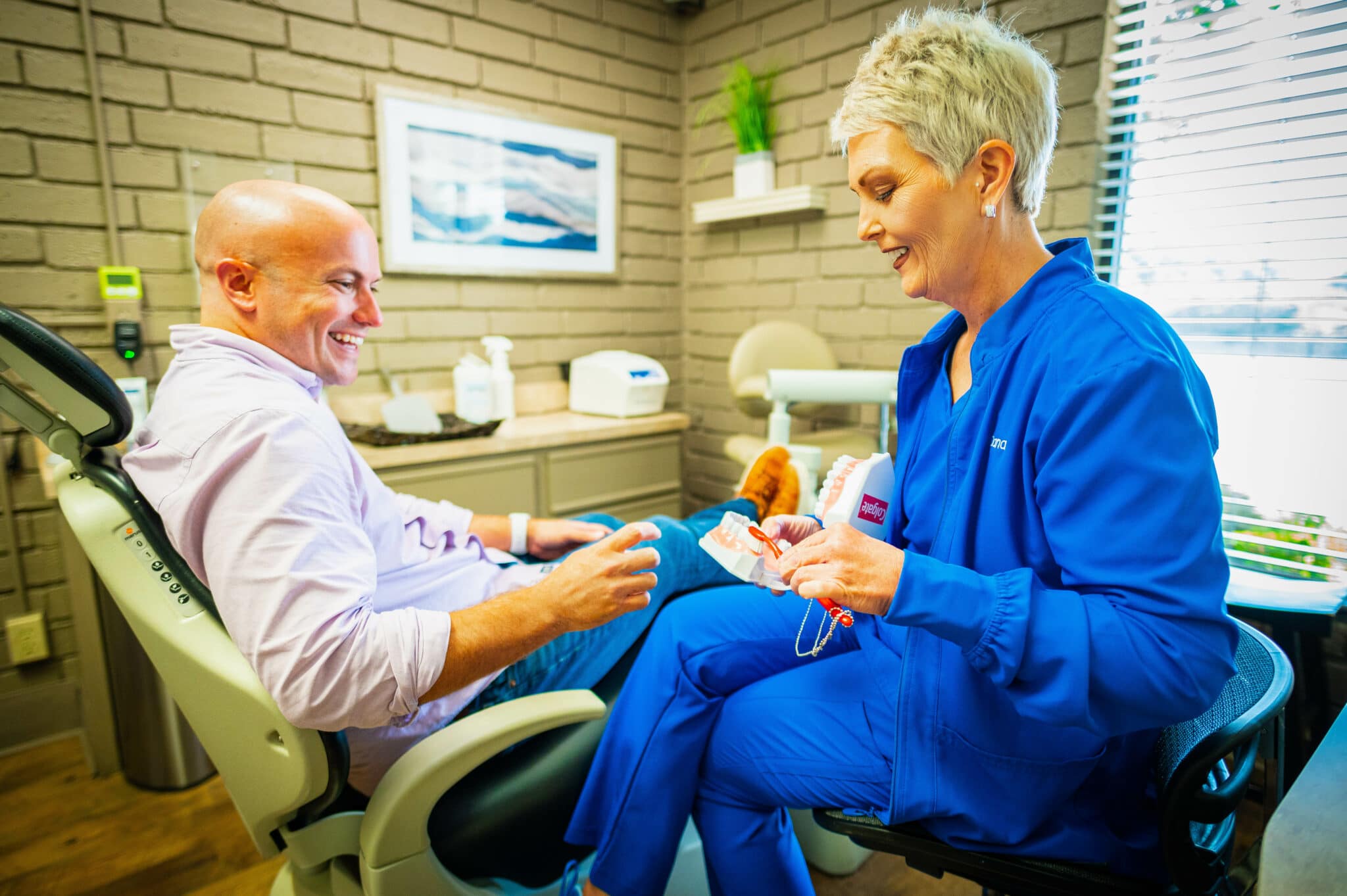 Staff-Candids-Endicott-Dental-Broken-Arrow-OK-Dentist-2021-37