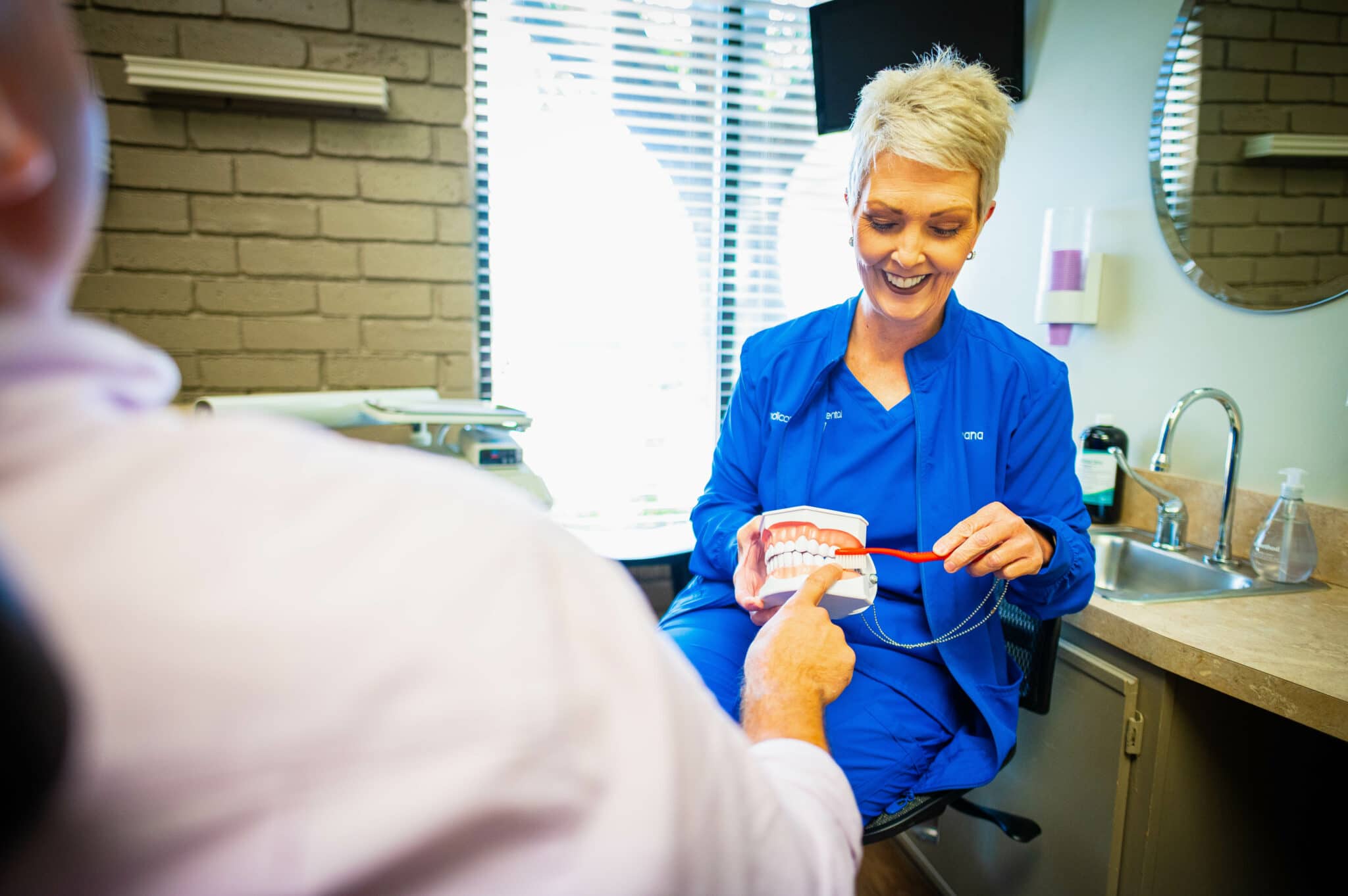 Staff-Candids-Endicott-Dental-Broken-Arrow-OK-Dentist-2021-41